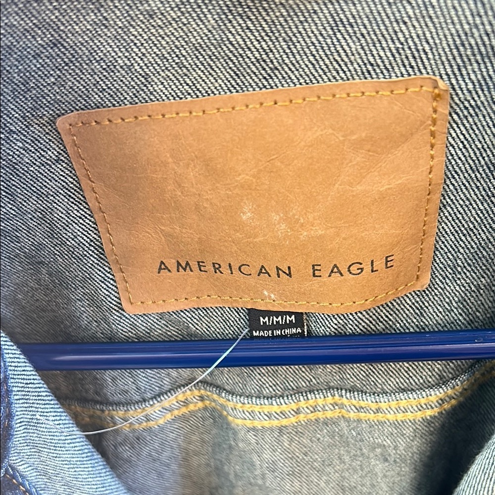 💕 American Eagle Outfitters Blue Denim Jacket - Picture 2 of 7